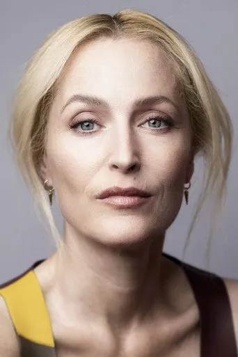 Photograph of Gillian Anderson