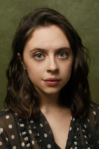 Photograph of Bel Powley