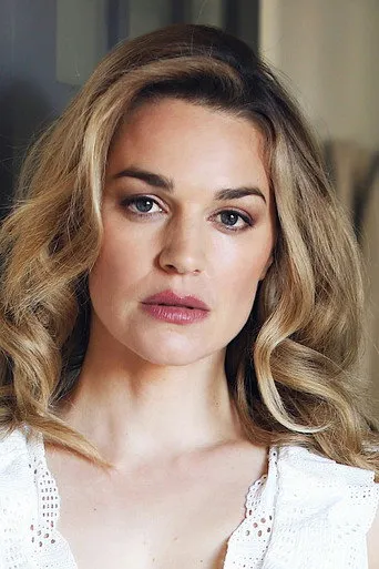 Photograph of Laura Gordon