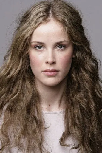 Photograph of Carla Juri