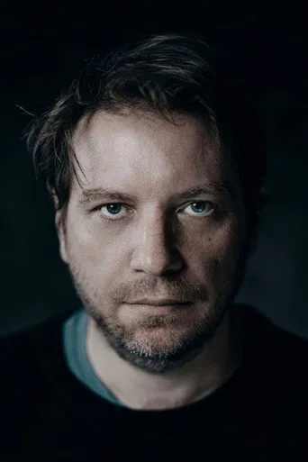 Photograph of Gareth Edwards