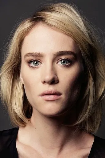 Photograph of Mackenzie Davis