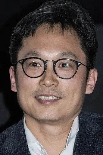 Photograph of Lee Cheol-ha