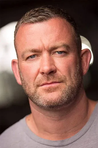 Photograph of Lee Charles