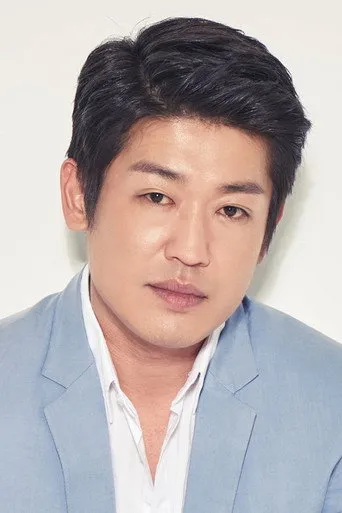 Photograph of Heo Sung-tae