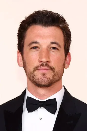 Photograph of Miles Teller