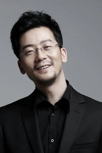 Photograph of Chen Chuang