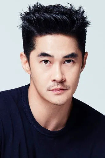 Photograph of Bae Jung-nam