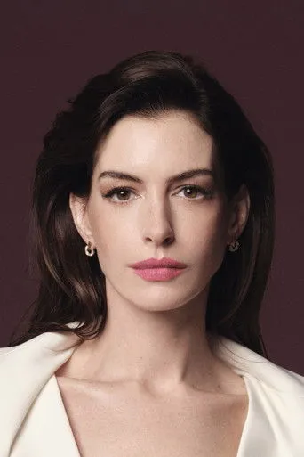 Photograph of Anne Hathaway