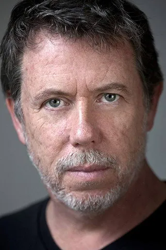 Photograph of Sean Gilder
