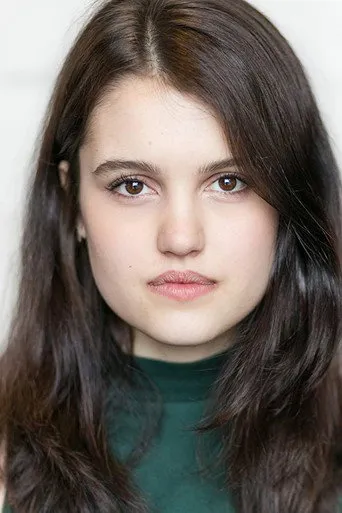 Photograph of Chloé Sweetlove