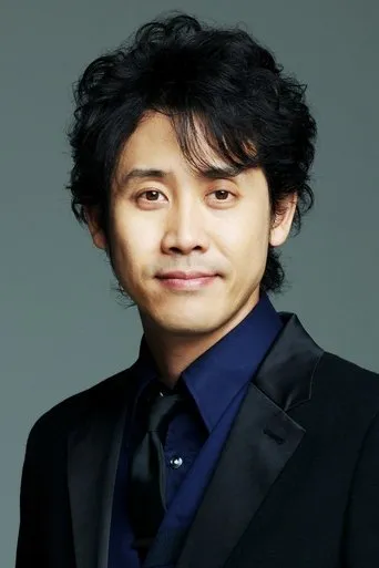 Photograph of Yo Oizumi