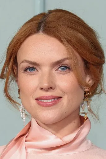 Photograph of Erin Richards