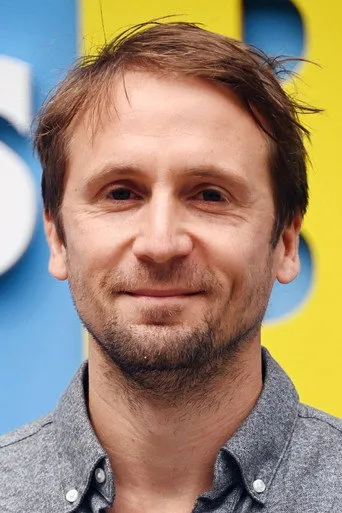Photograph of Tom Basden
