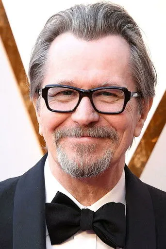 Photograph of Gary Oldman