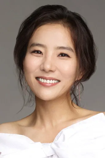 Photograph of Seo Jeong-yeon